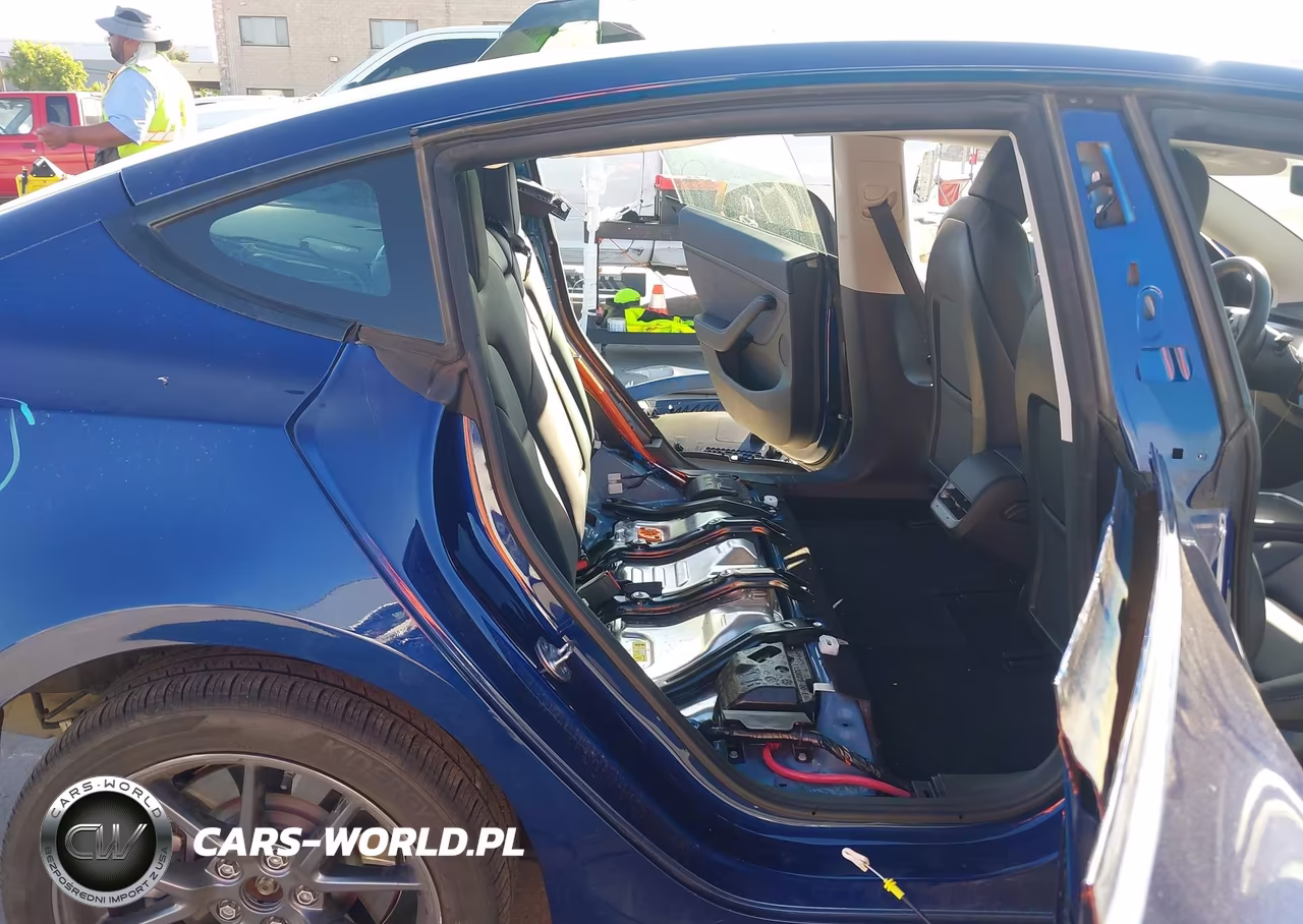 2022 Tesla Model 3 Long Range Dual Motor All-Wheel Drive VIN:5YJ3E1EB3NF366381 - 8