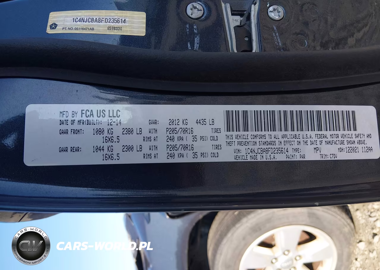 2015 Jeep Compass Sport VIN:1C4NJCBA8FD235614 - 9