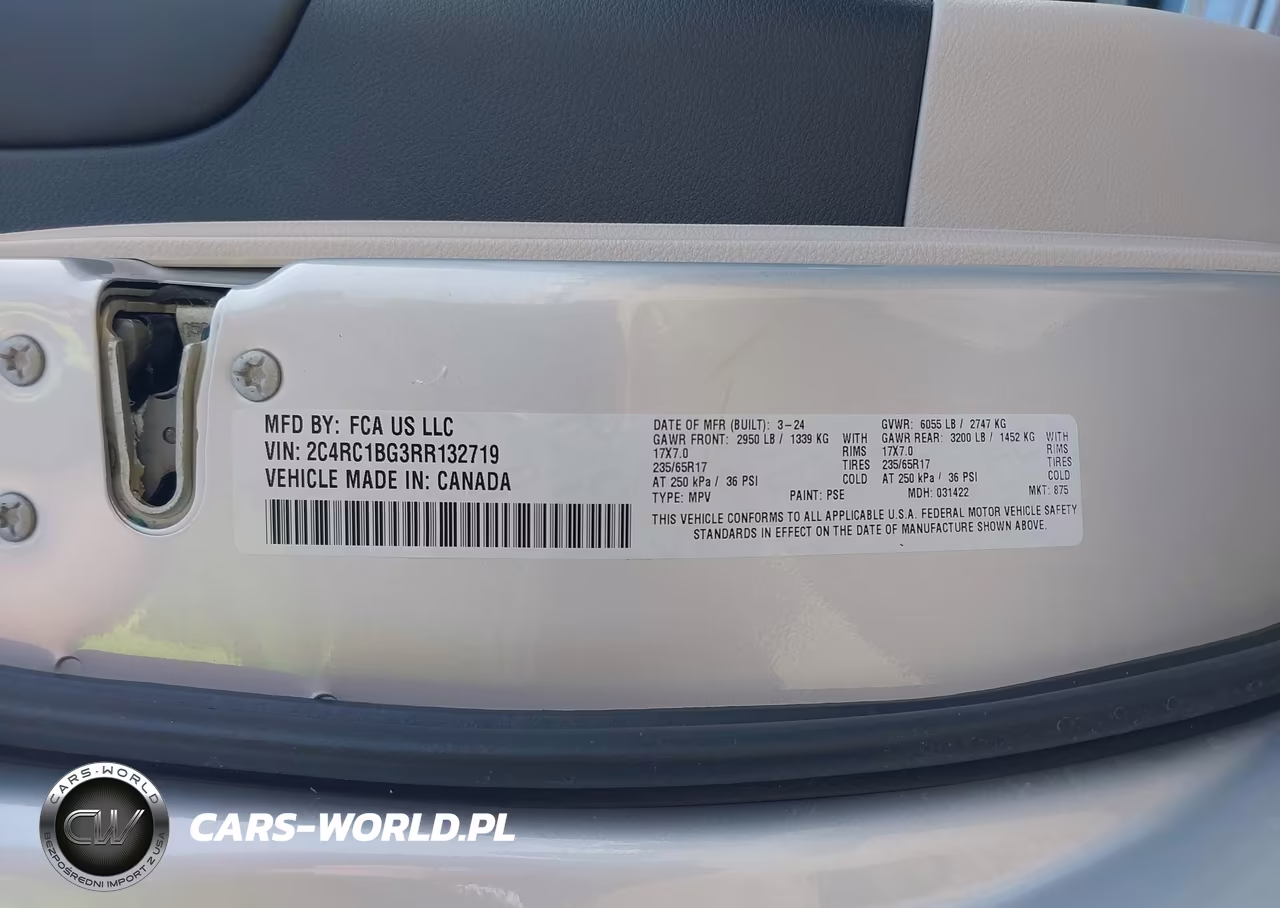 2024 Chrysler Pacifica Touring L VIN:2C4RC1BG3RR132719 - 9