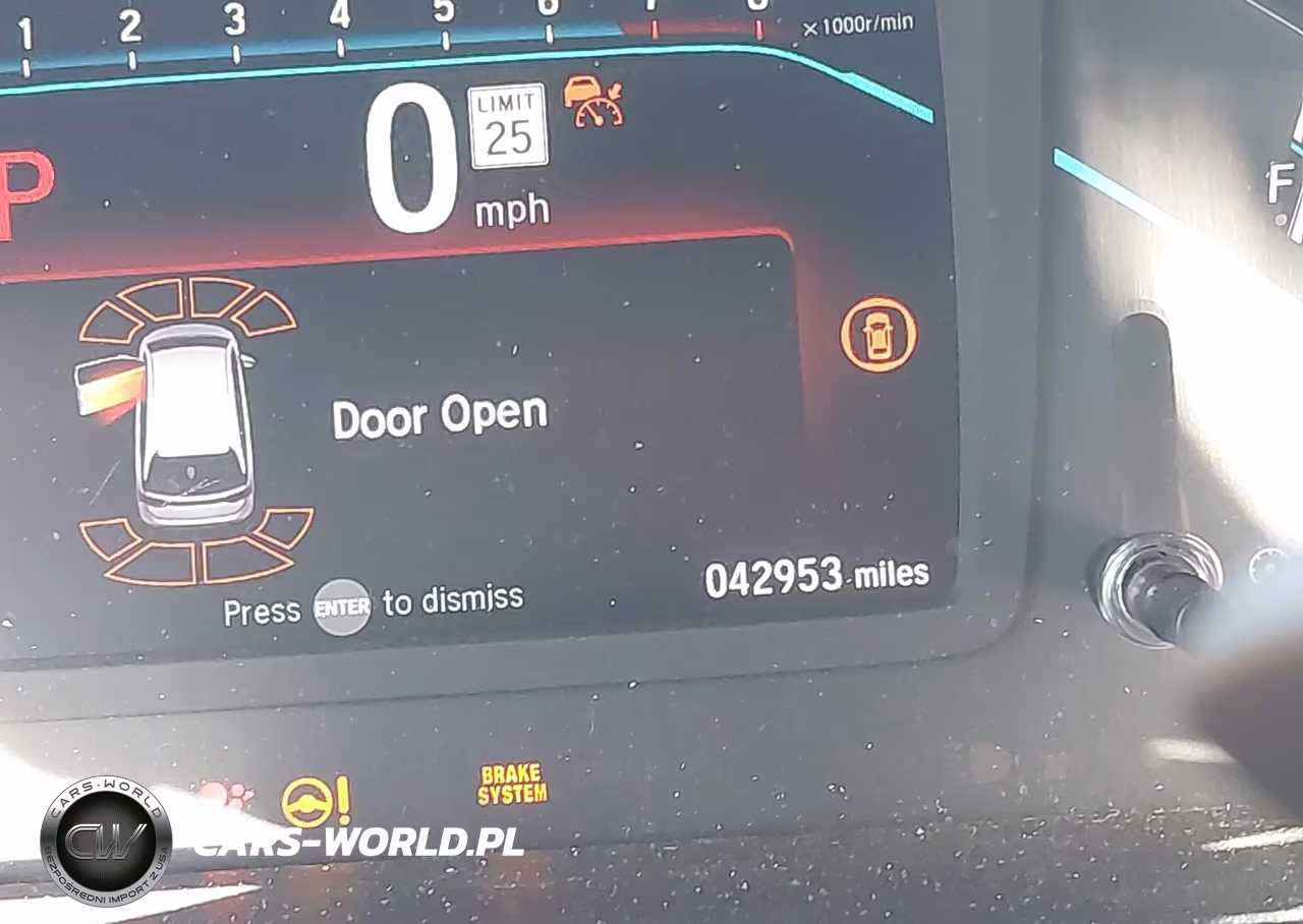 2021 Honda Odyssey Touring VIN:5FNRL6H86MB003357 - 16