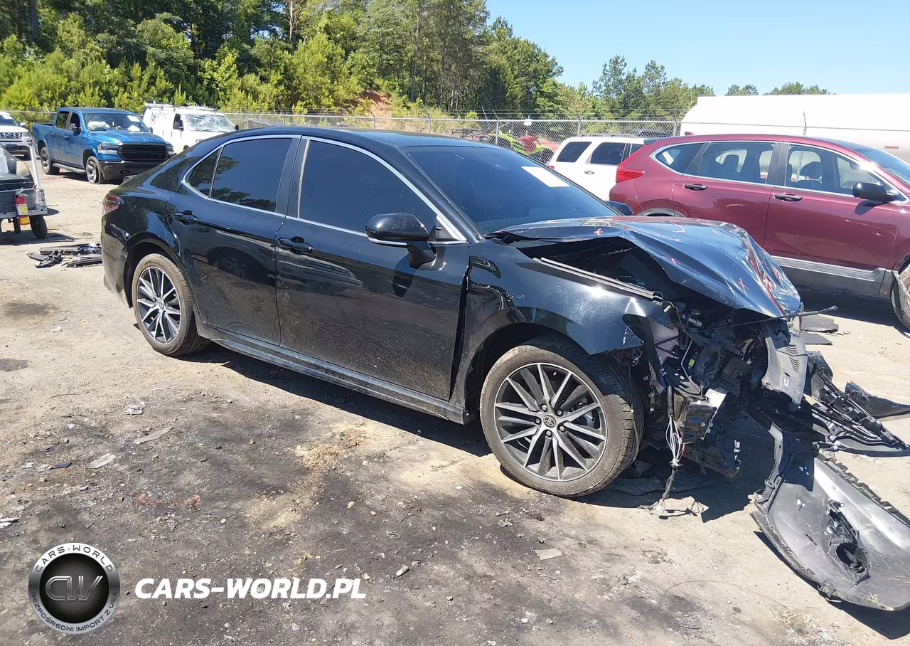 2023 Toyota Camry Se – zdjęcie 1 z 17