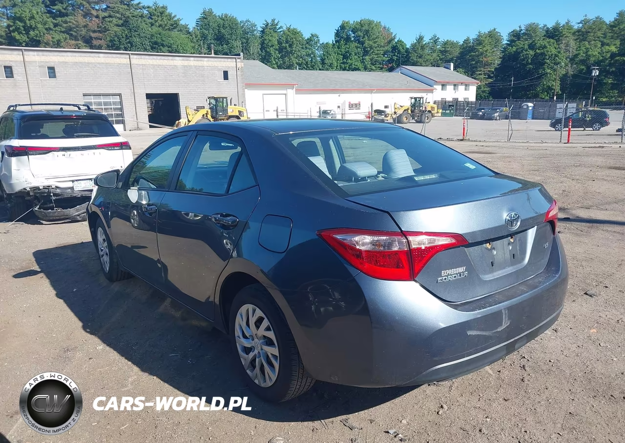 2019 Toyota Corolla Le VIN:2T1BURHE5KC140121 - 14