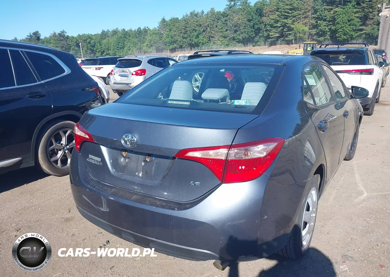 2019 Toyota Corolla Le VIN:2T1BURHE5KC140121 - 16