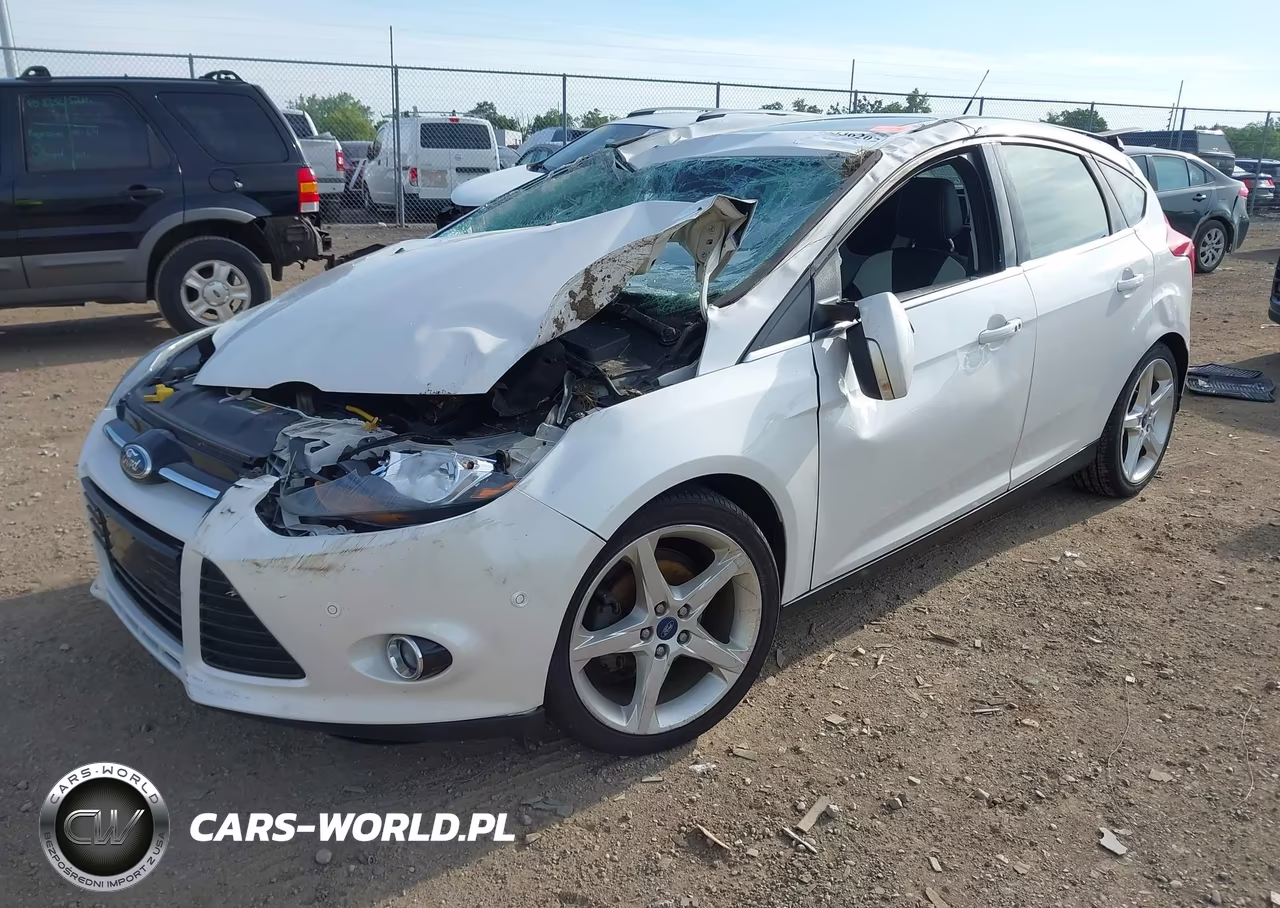 2012 Ford Focus Titanium VIN:1FAHP3N23CL226620 - 2