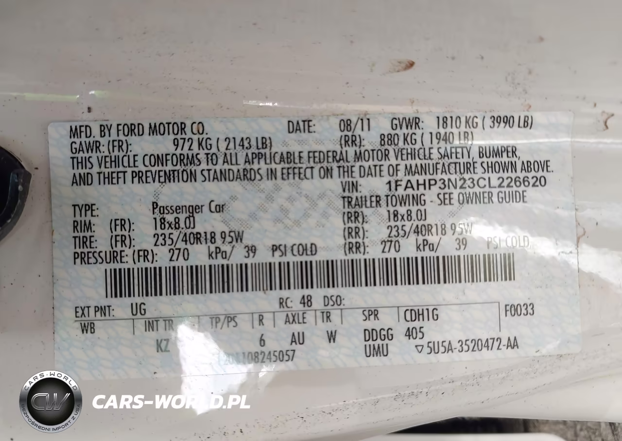 2012 Ford Focus Titanium VIN:1FAHP3N23CL226620 - 9