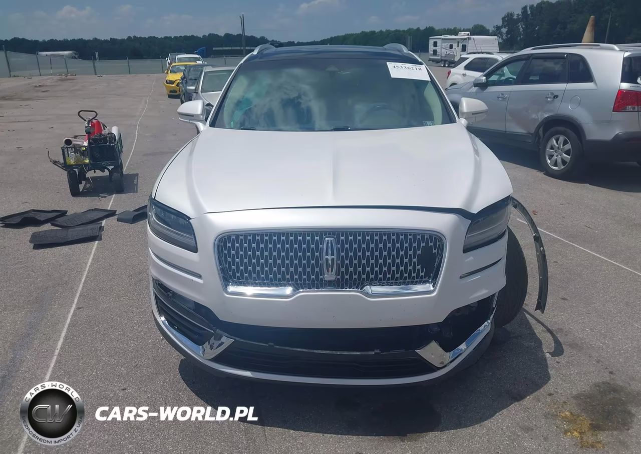 2019 Lincoln Nautilus Reserve VIN:2LMPJ8L9XKBL58633 - 12