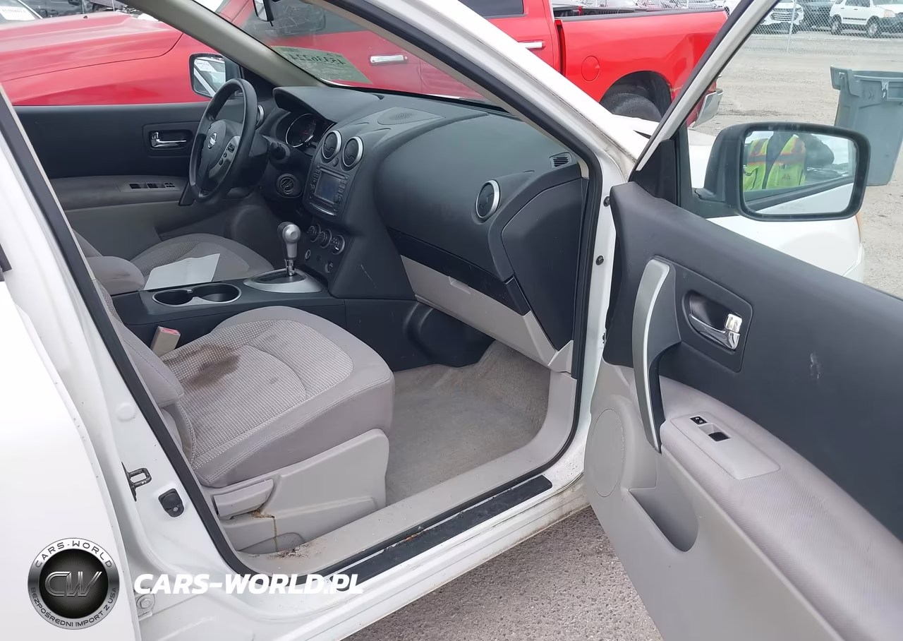 2011 Nissan Rogue Sv VIN:JN8AS5MT6BW188883 - 5