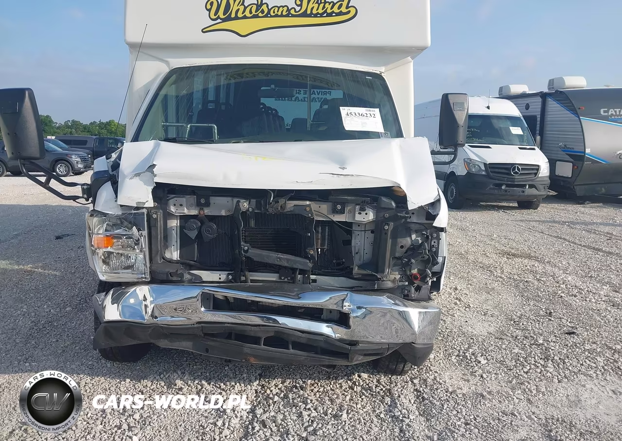 2008 Ford Econoline Commercial Cutaway VIN:1FD4E45S08DA05011 - 11