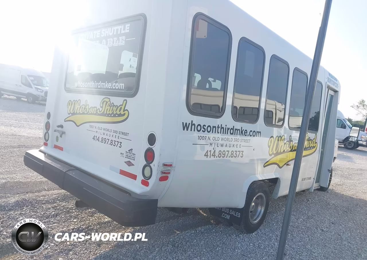 2008 Ford Econoline Commercial Cutaway VIN:1FD4E45S08DA05011 - 4