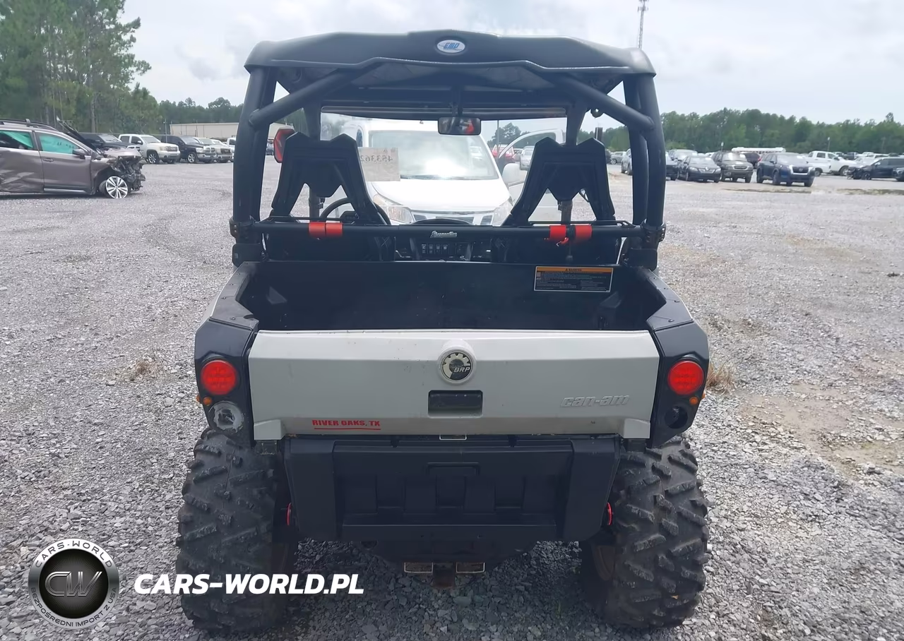 2017 Can-Am Commander 800R-800R Dps VIN:3JBKGAN26HJ001283 - 4