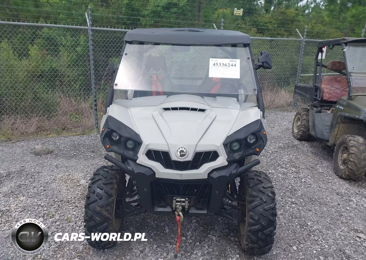 2017 Can-Am Commander 800R-800R Dps VIN:3JBKGAN26HJ001283 - 5