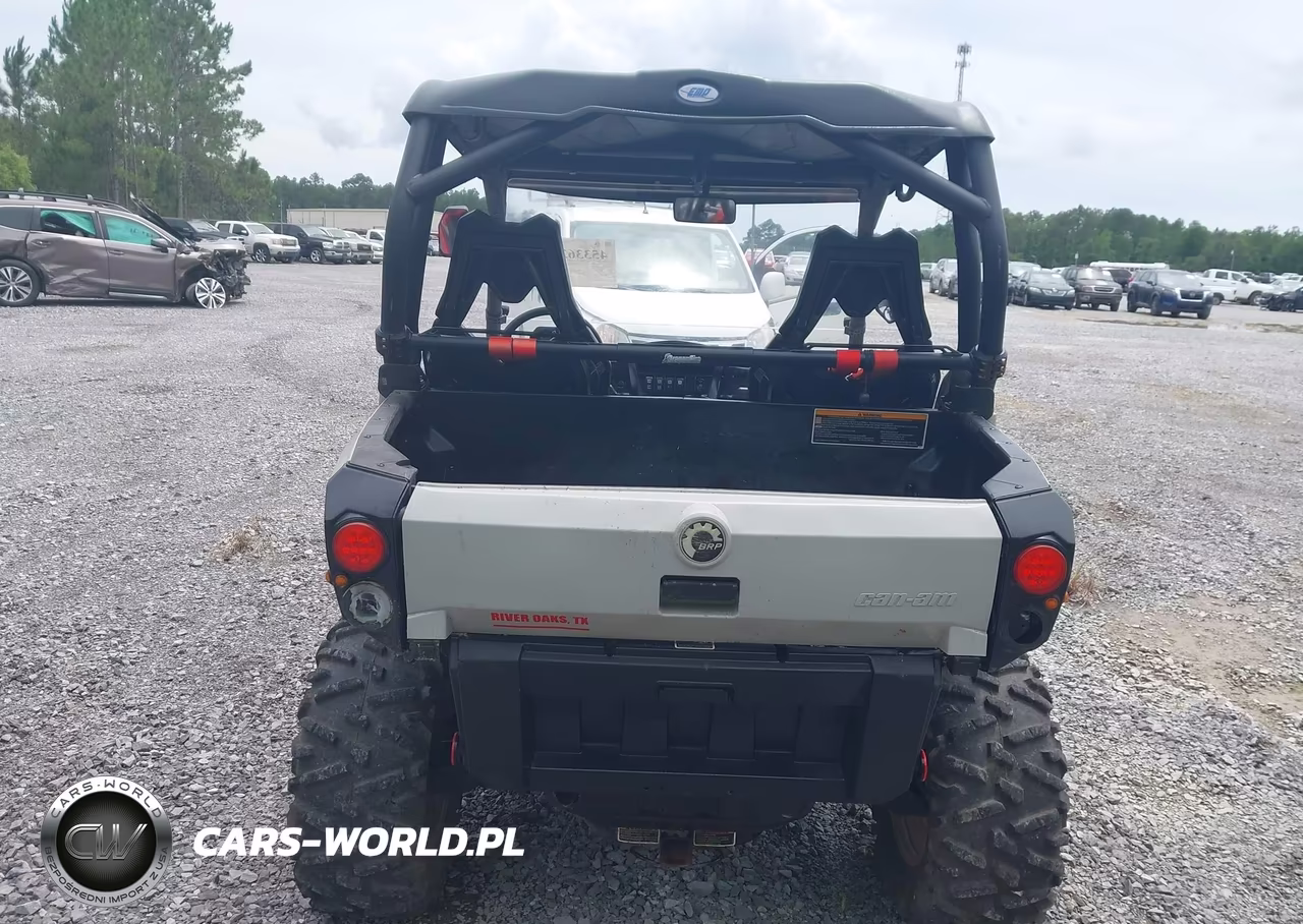 2017 Can-Am Commander 800R-800R Dps VIN:3JBKGAN26HJ001283 - 6