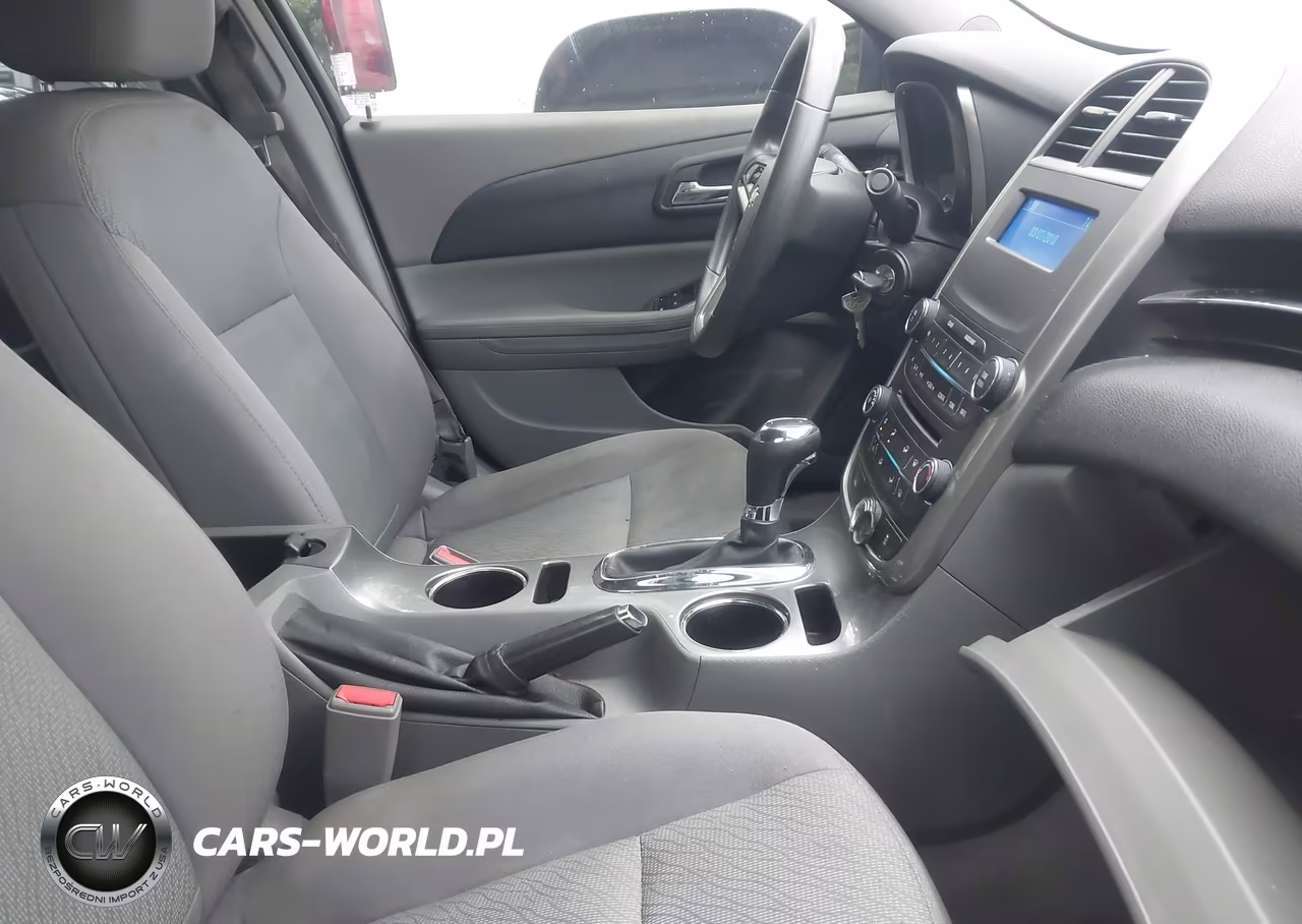 2015 Chevrolet Malibu Ls VIN:1G11B5SL2FF200640 - 5