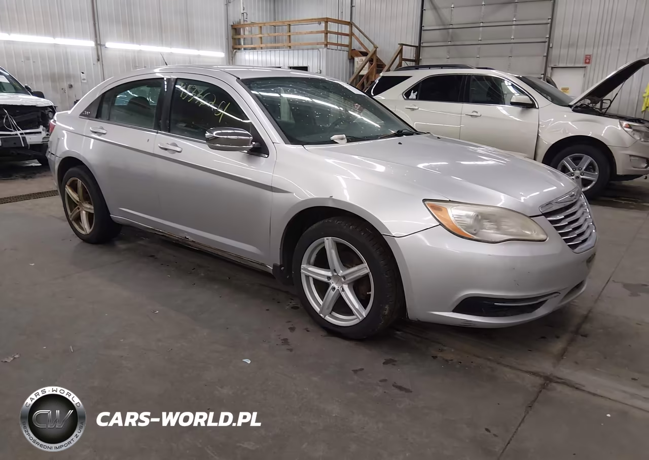 2011 Chrysler 200 Touring