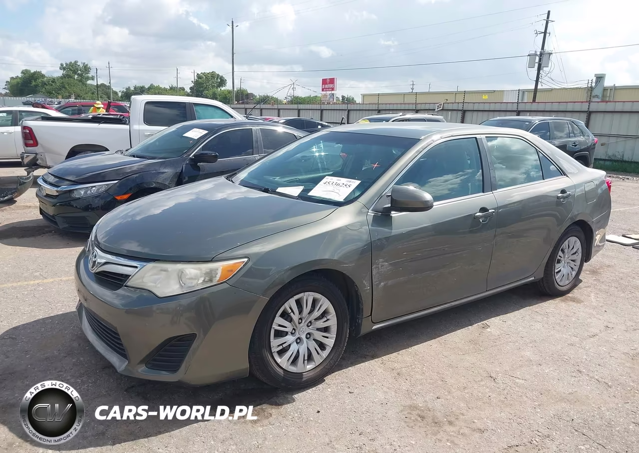 2014 Toyota Camry Le VIN:4T4BF1FK3ER407592 - 2