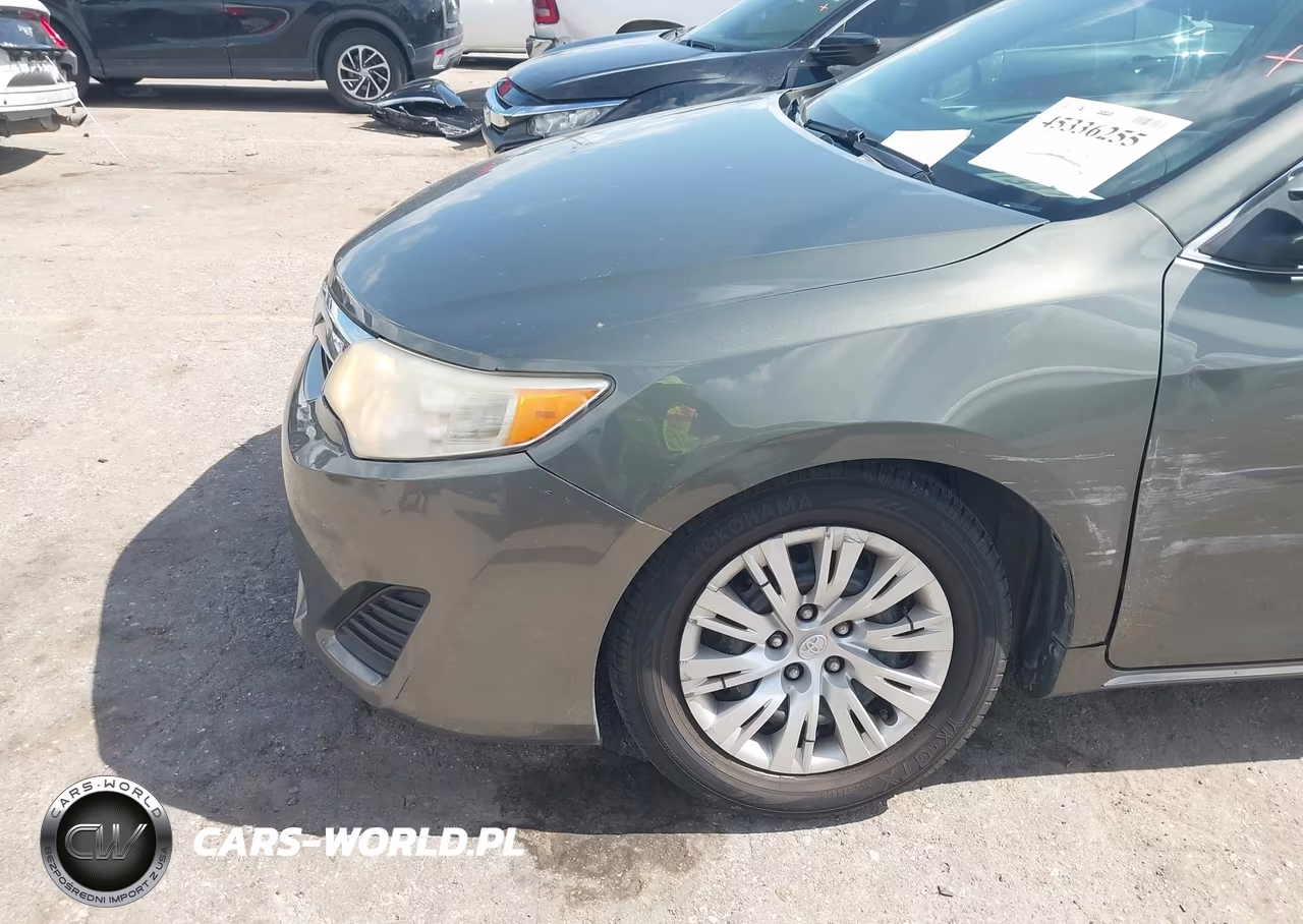 2014 Toyota Camry Le VIN:4T4BF1FK3ER407592 - 6
