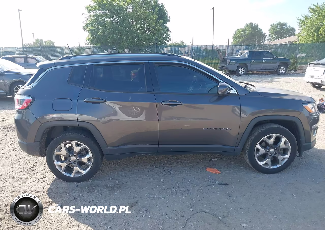 2019 Jeep Compass Limited 4X4 VIN:3C4NJDCB8KT747648 - 13