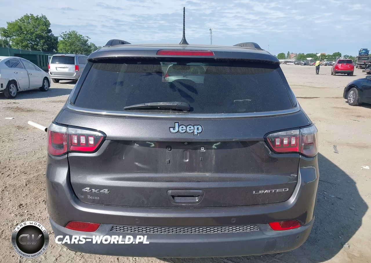 2019 Jeep Compass Limited 4X4 VIN:3C4NJDCB8KT747648 - 16