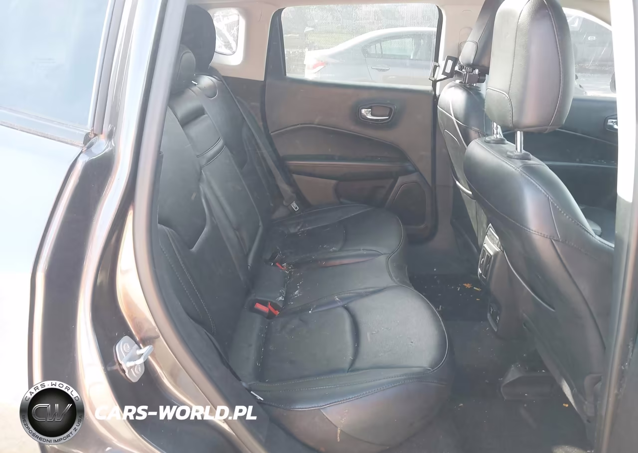 2019 Jeep Compass Limited 4X4 VIN:3C4NJDCB8KT747648 - 8