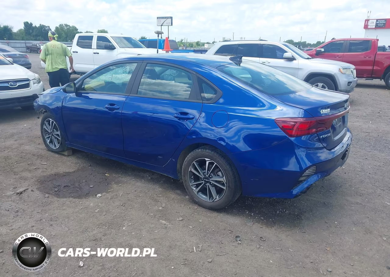 2024 Kia Forte Lxs VIN:3KPF24AD7RE742395 - 3