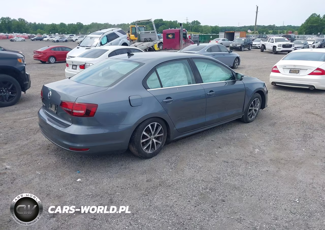 2017 Volkswagen Jetta 1.4T Se VIN:3VWDB7AJ3HM299016 - 4