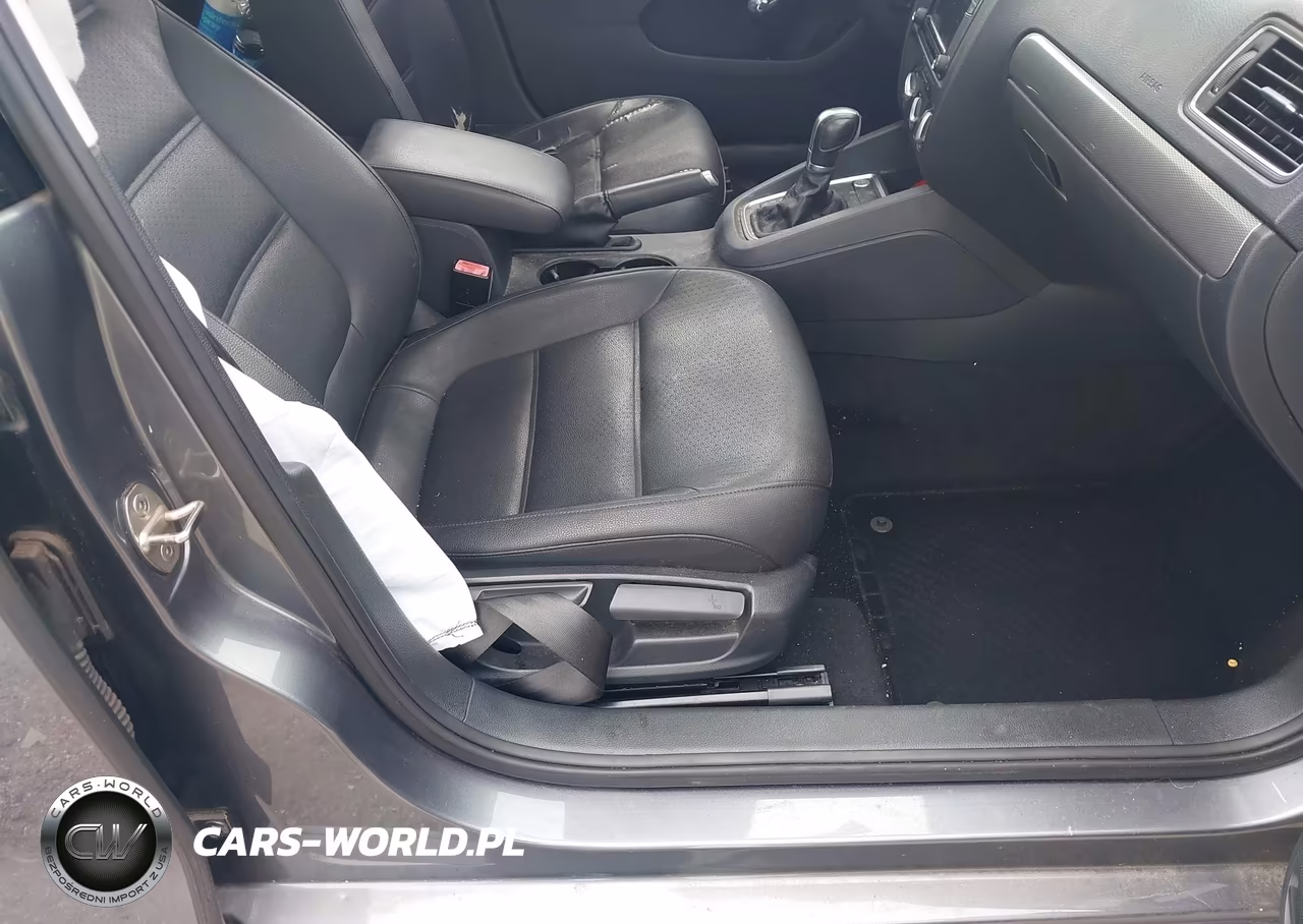 2017 Volkswagen Jetta 1.4T Se VIN:3VWDB7AJ3HM299016 - 5
