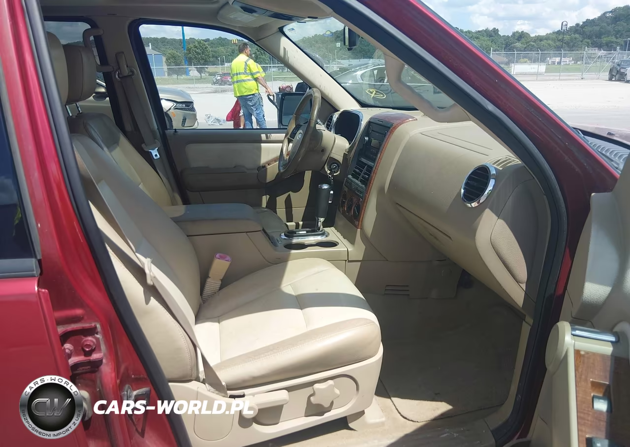 2008 Ford Explorer Eddie Bauer VIN:1FMEU74E18UA64962 - 5