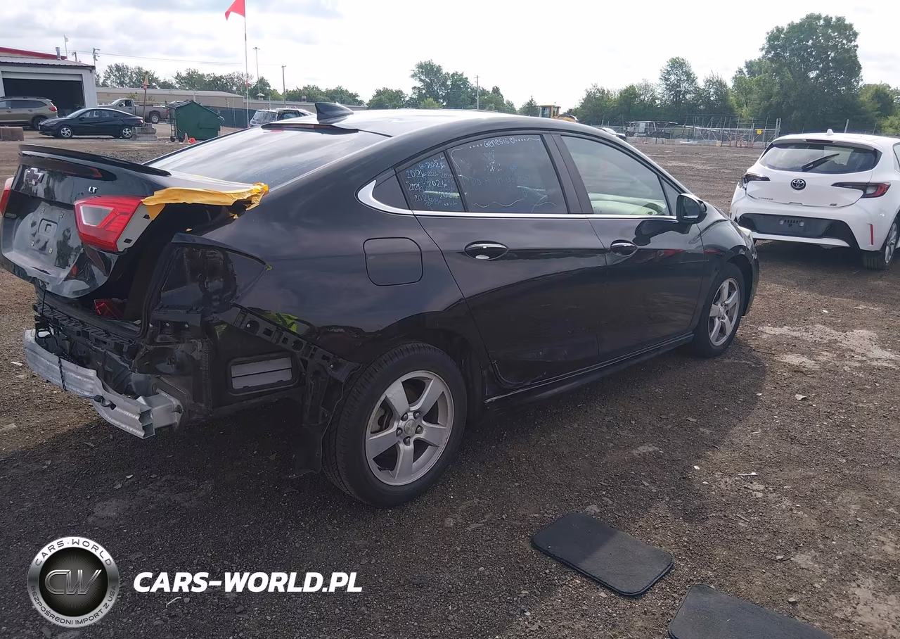 2016 Chevrolet Cruze Lt Auto VIN:1G1BE5SM4G7311142 - 4