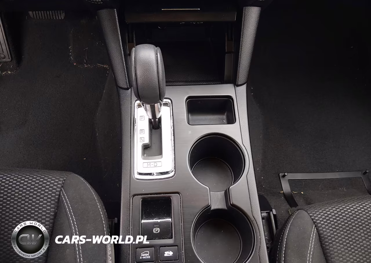 2019 Subaru Outback 2.5I Premium VIN:4S4BSAFC4K3338993 - 19