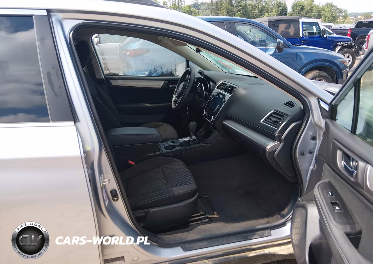 2019 Subaru Outback 2.5I Premium VIN:4S4BSAFC4K3338993 - 5