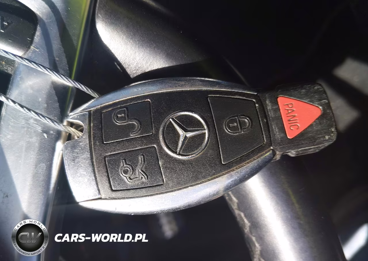 2013 Mercedes-Benz C 250 Sport VIN:WDDGF4HB4DA742420 - 11