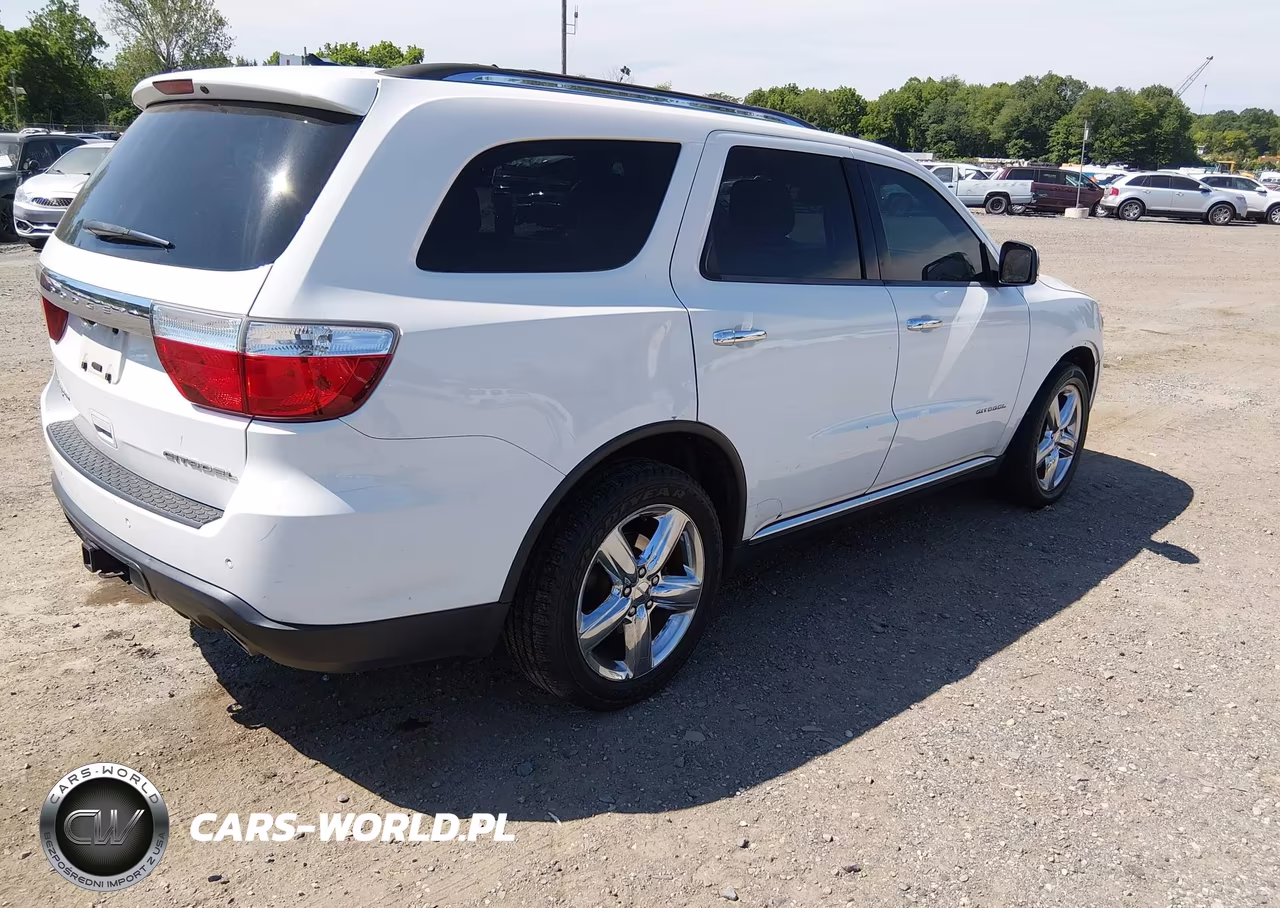 2013 Dodge Durango Citadel VIN:1C4SDJET2DC678968 - 4