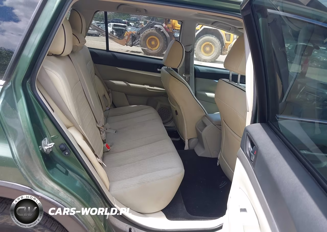 2011 Subaru Outback 2.5I Premium VIN:4S4BRBGC8B3405238 - 8