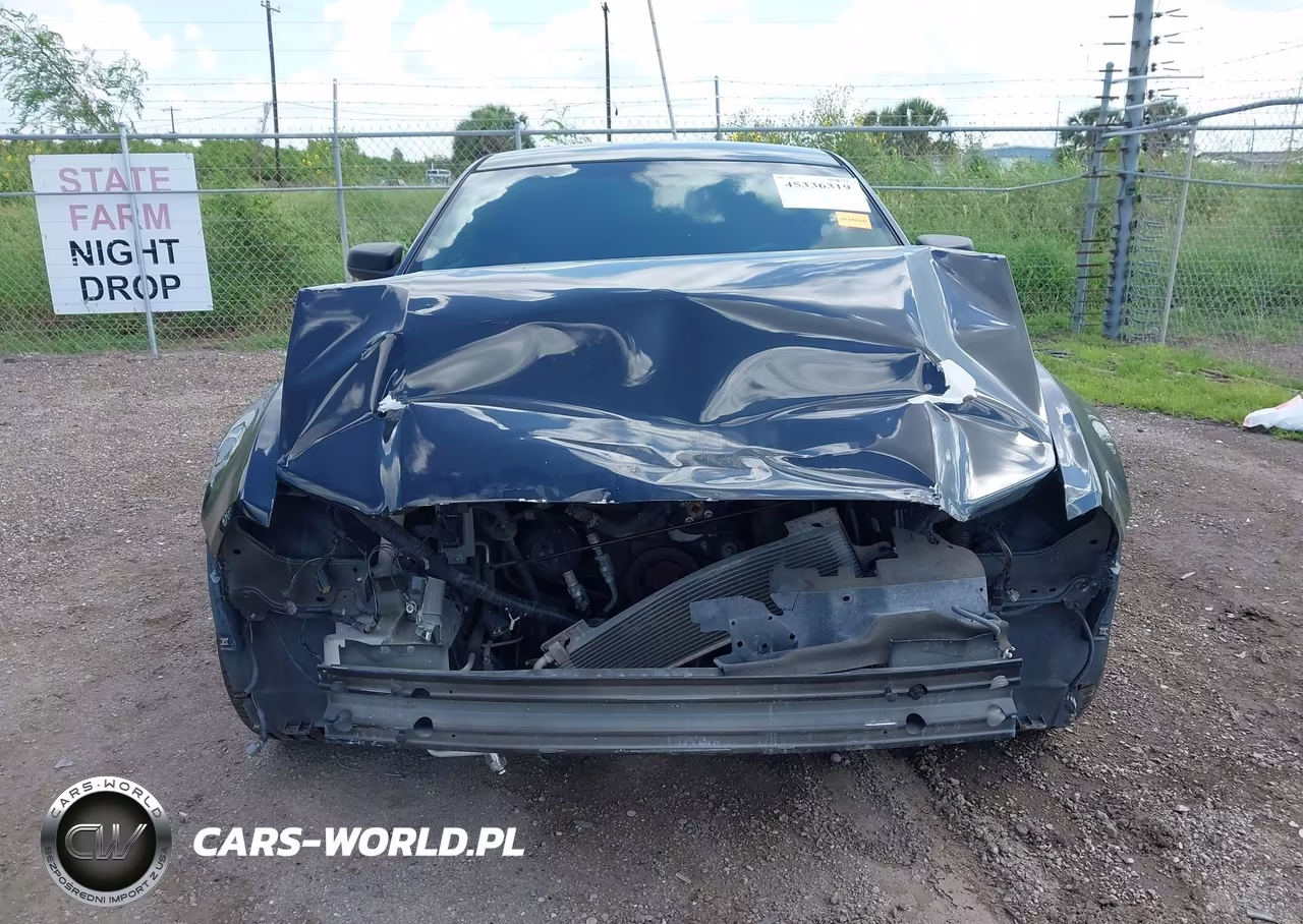 2014 Ford Mustang V6 VIN:1ZVBP8AMXE5274611 - 13