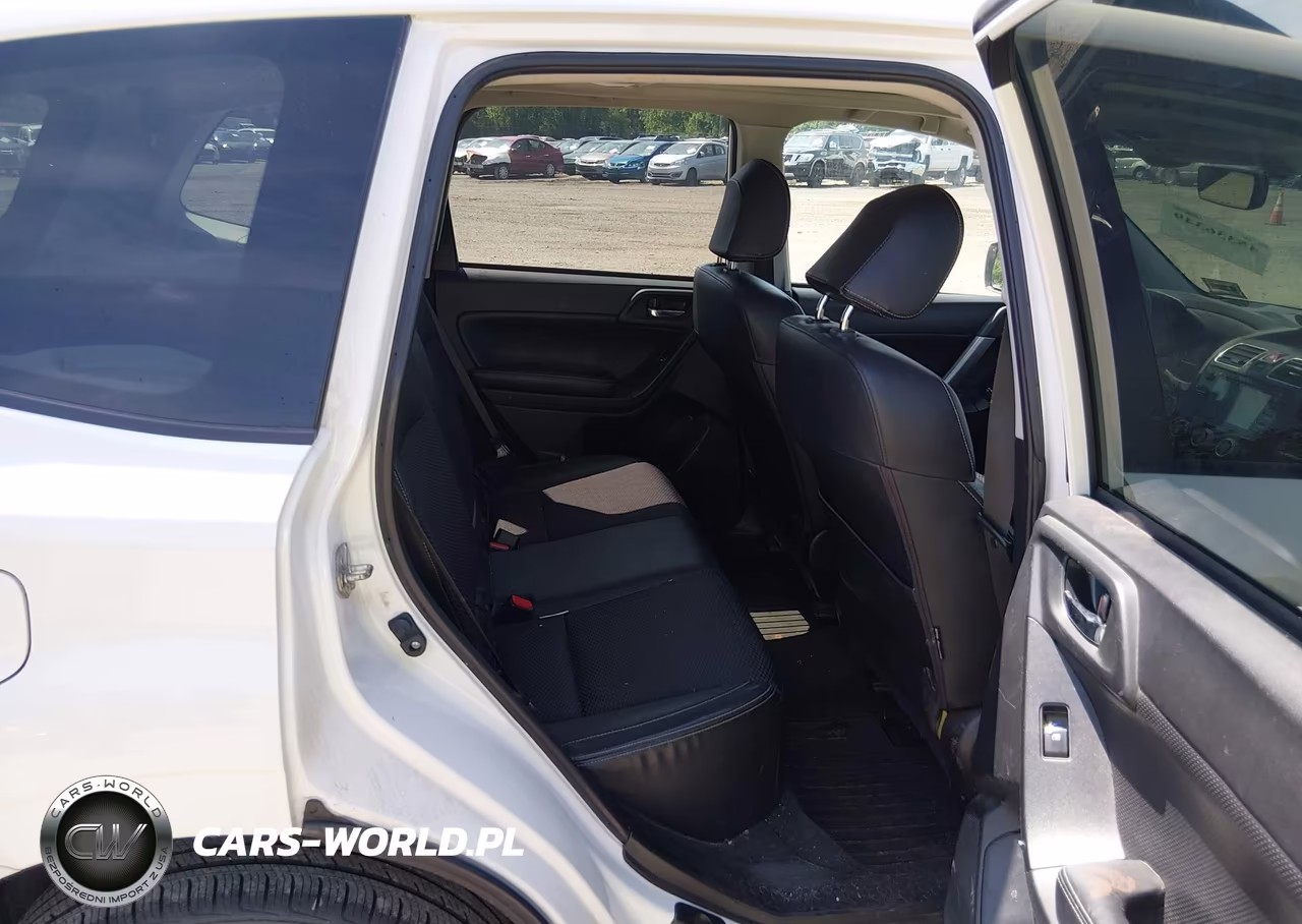 2018 Subaru Forester 2.5I Premium VIN:JF2SJAGC7JH590097 - 8