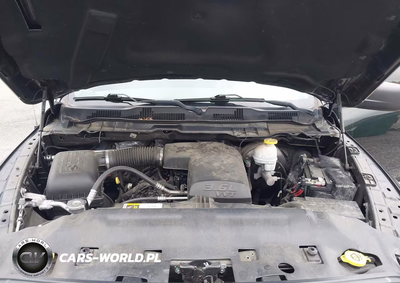 2019 Ram 1500 Classic Tradesman 4X2 8' Box VIN:3C6JR6DG3KG584369 - 10