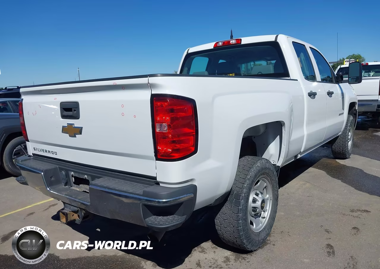 2019 Chevrolet Silverado 2500Hd Wt VIN:2GC2KREG8K1197052 - 4