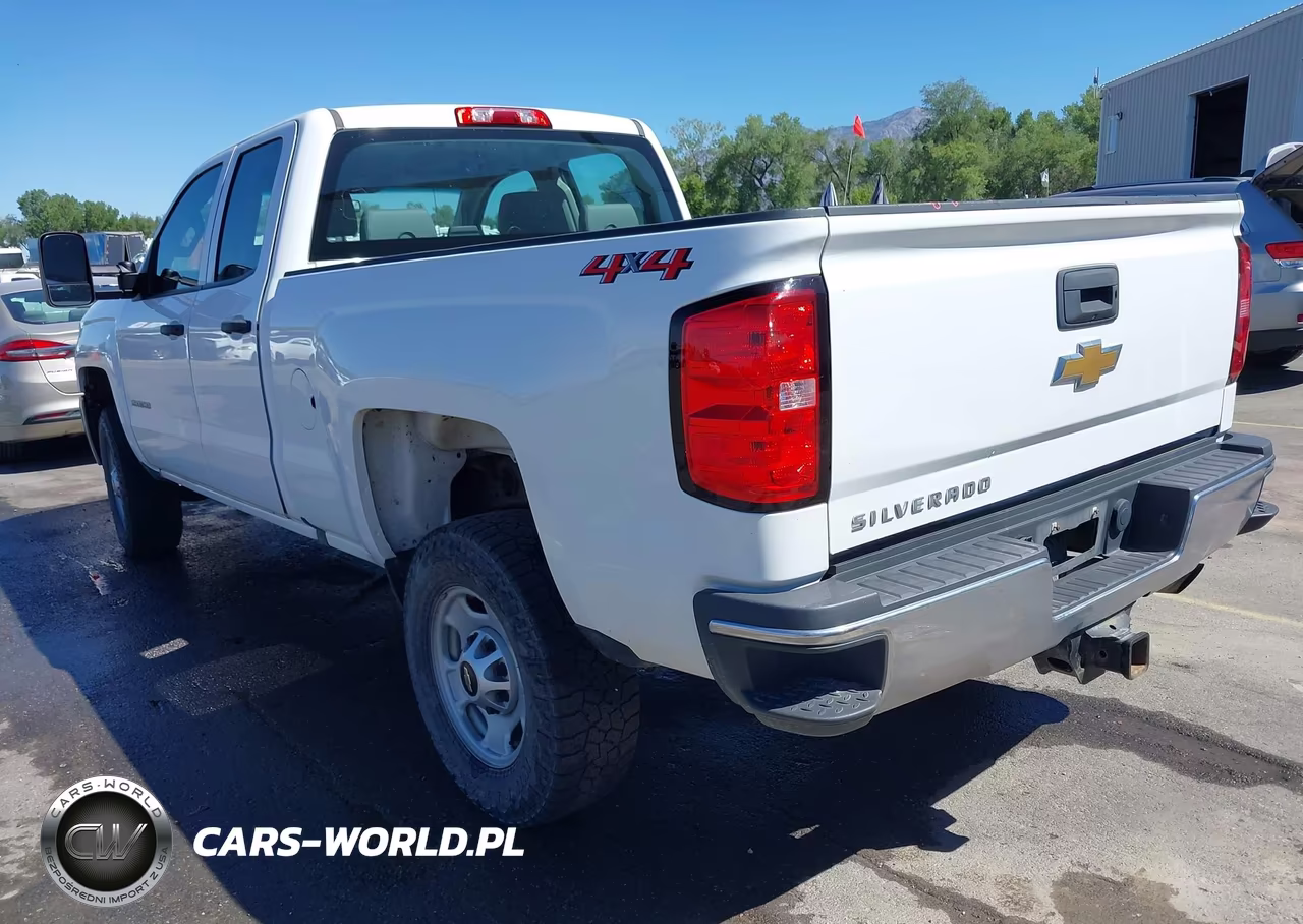2019 Chevrolet Silverado 2500Hd Wt VIN:2GC2KREG5K1196604 - 3