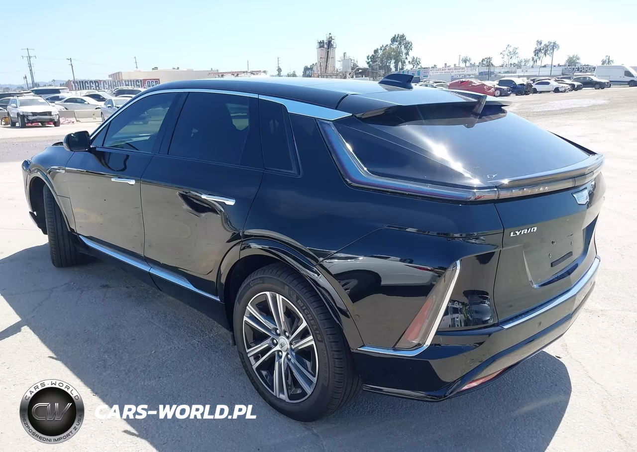 2024 Cadillac Lyriq Luxury W-1Sd VIN:1GYKPRRK2RZ138462 - 3