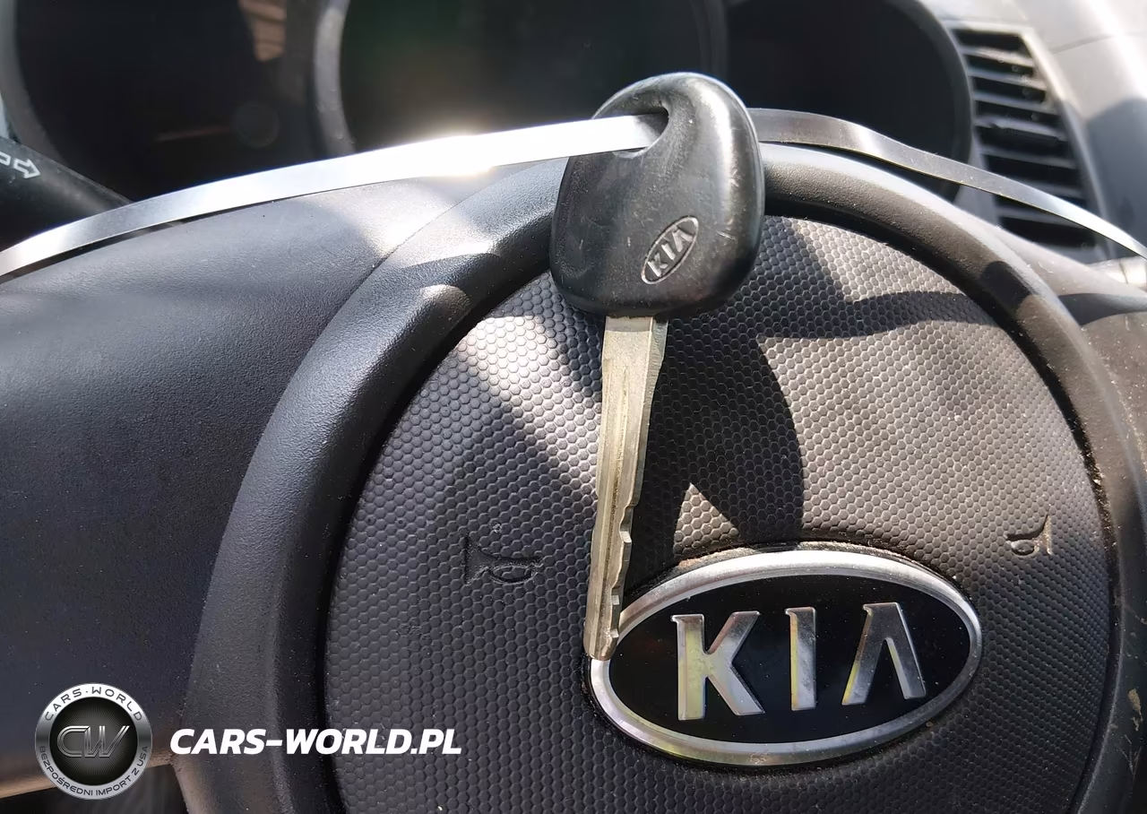 2012 Kia Soul VIN:KNDJT2A51C7468512 - 11
