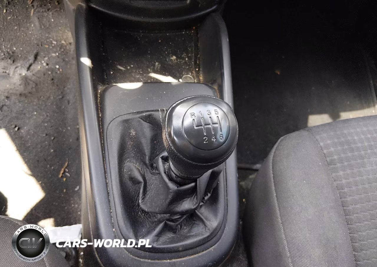2012 Kia Soul VIN:KNDJT2A51C7468512 - 12