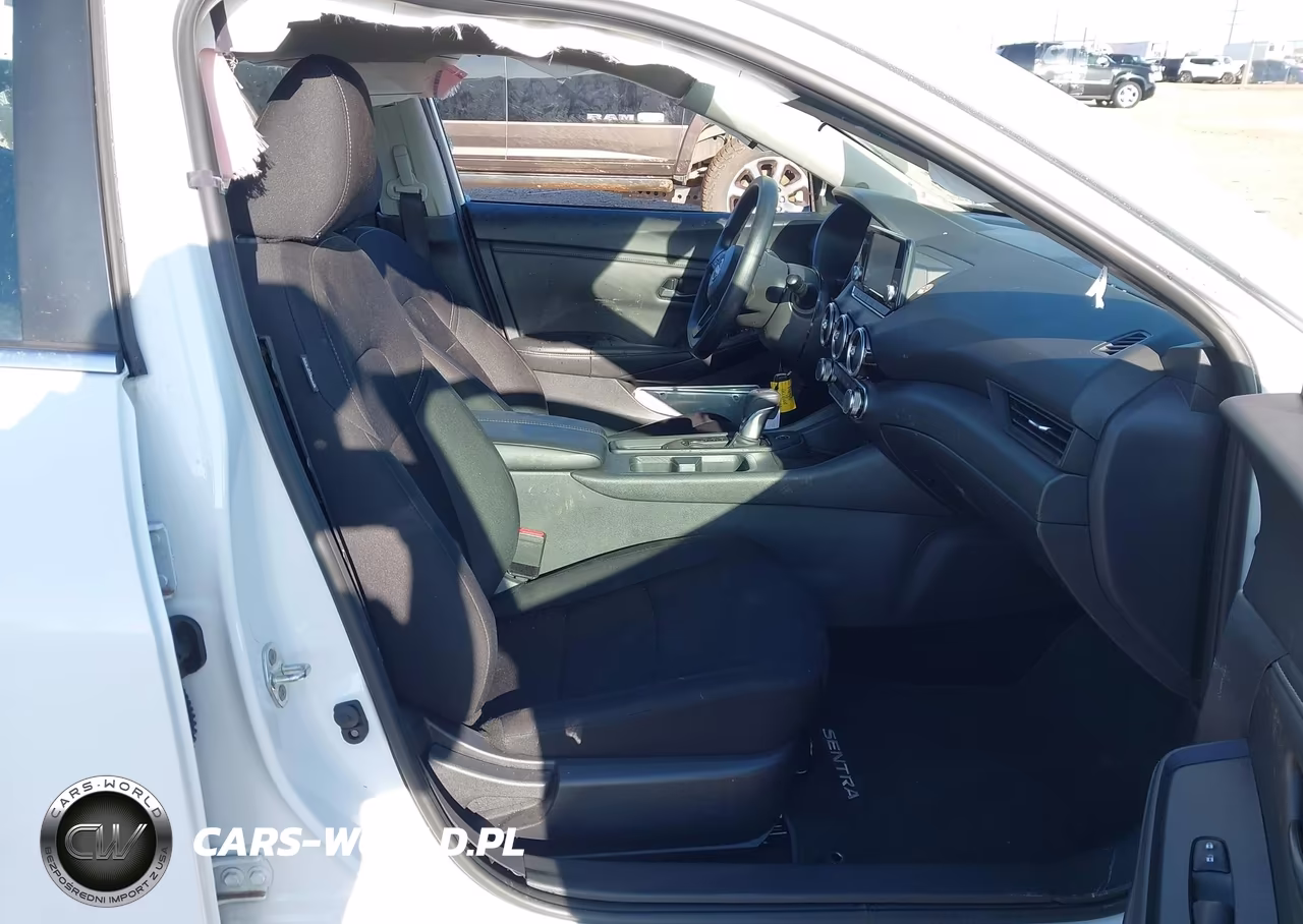 2025 Nissan Sentra S VIN:3N1AB8BV0SY383309 - 5