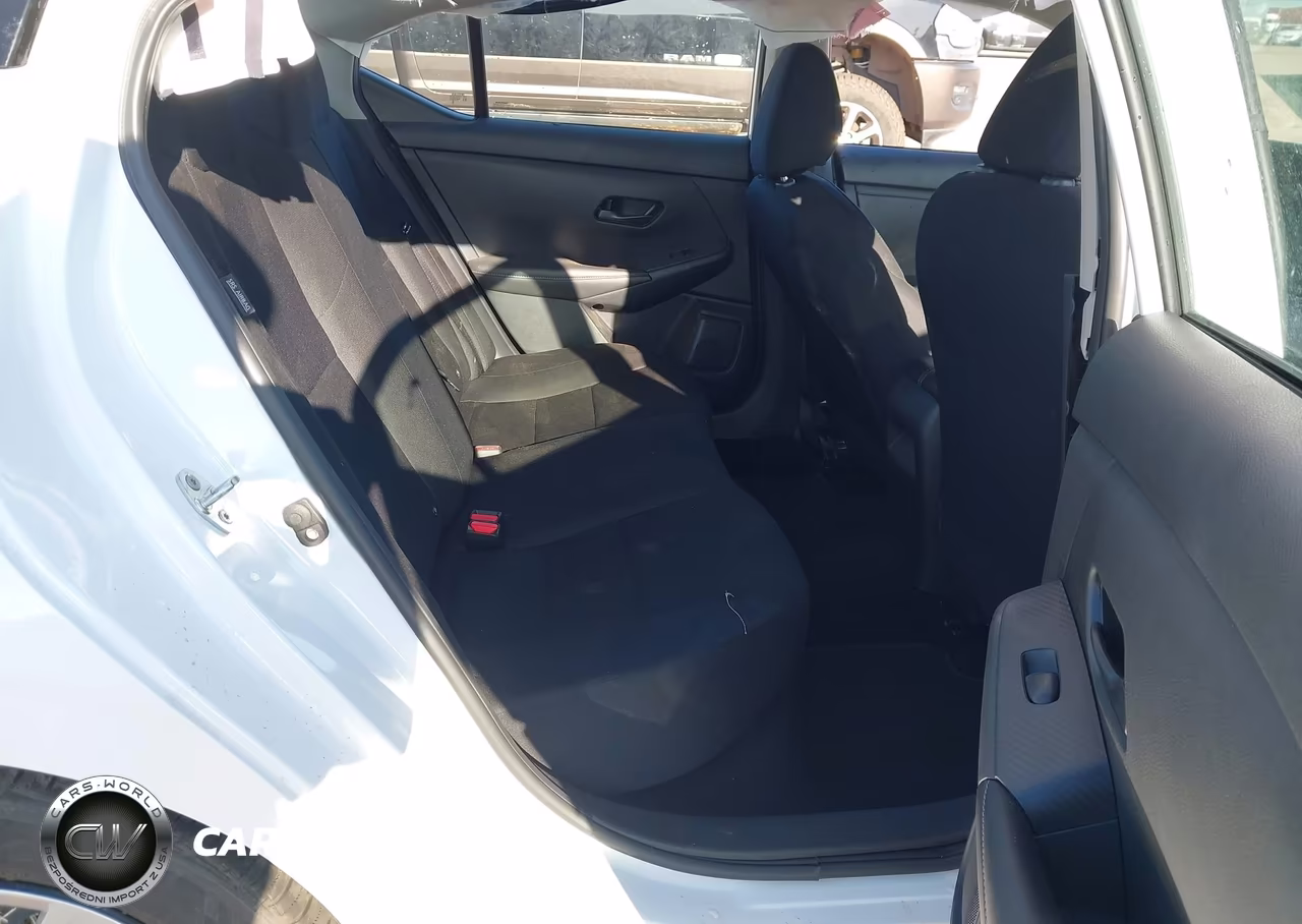 2025 Nissan Sentra S VIN:3N1AB8BV0SY383309 - 8