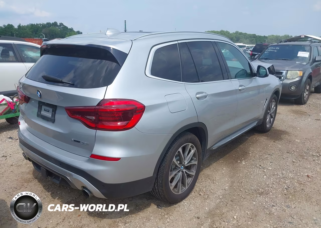 2019 BMW X3 xDrive30I VIN:5UXTR9C5XKLP96013 - 4