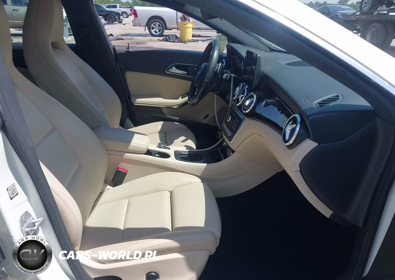 2018 Mercedes-Benz Cla 250 VIN:WDDSJ4EB2JN549734 - 5