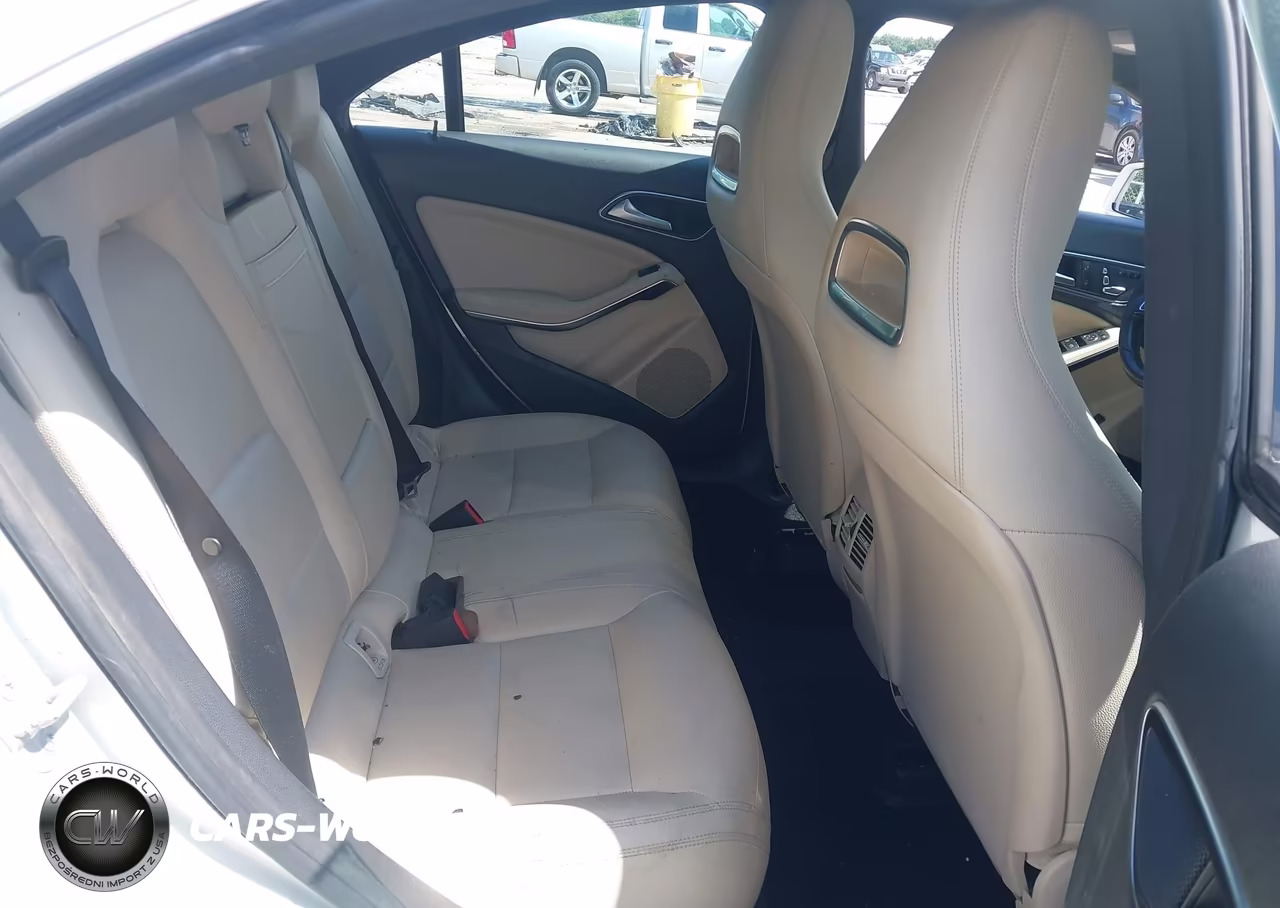 2018 Mercedes-Benz Cla 250 VIN:WDDSJ4EB2JN549734 - 8