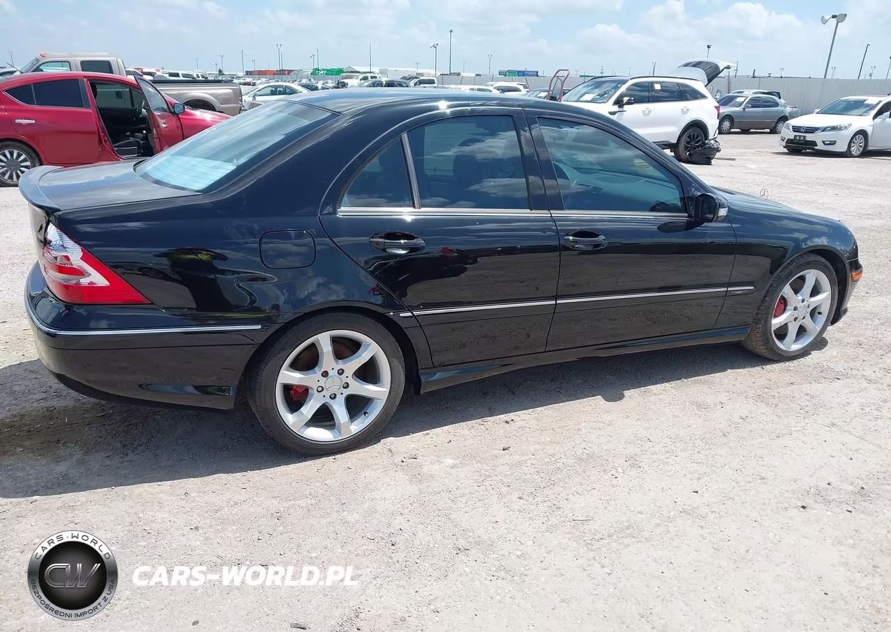 2007 Mercedes-Benz C 230 Sport VIN:WDBRF52H27F936293 - 4