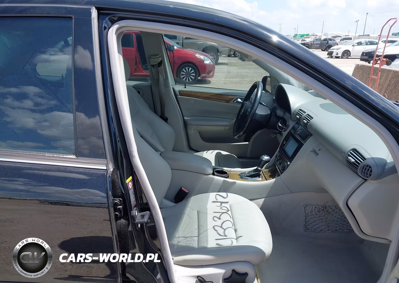 2007 Mercedes-Benz C 230 Sport VIN:WDBRF52H27F936293 - 5