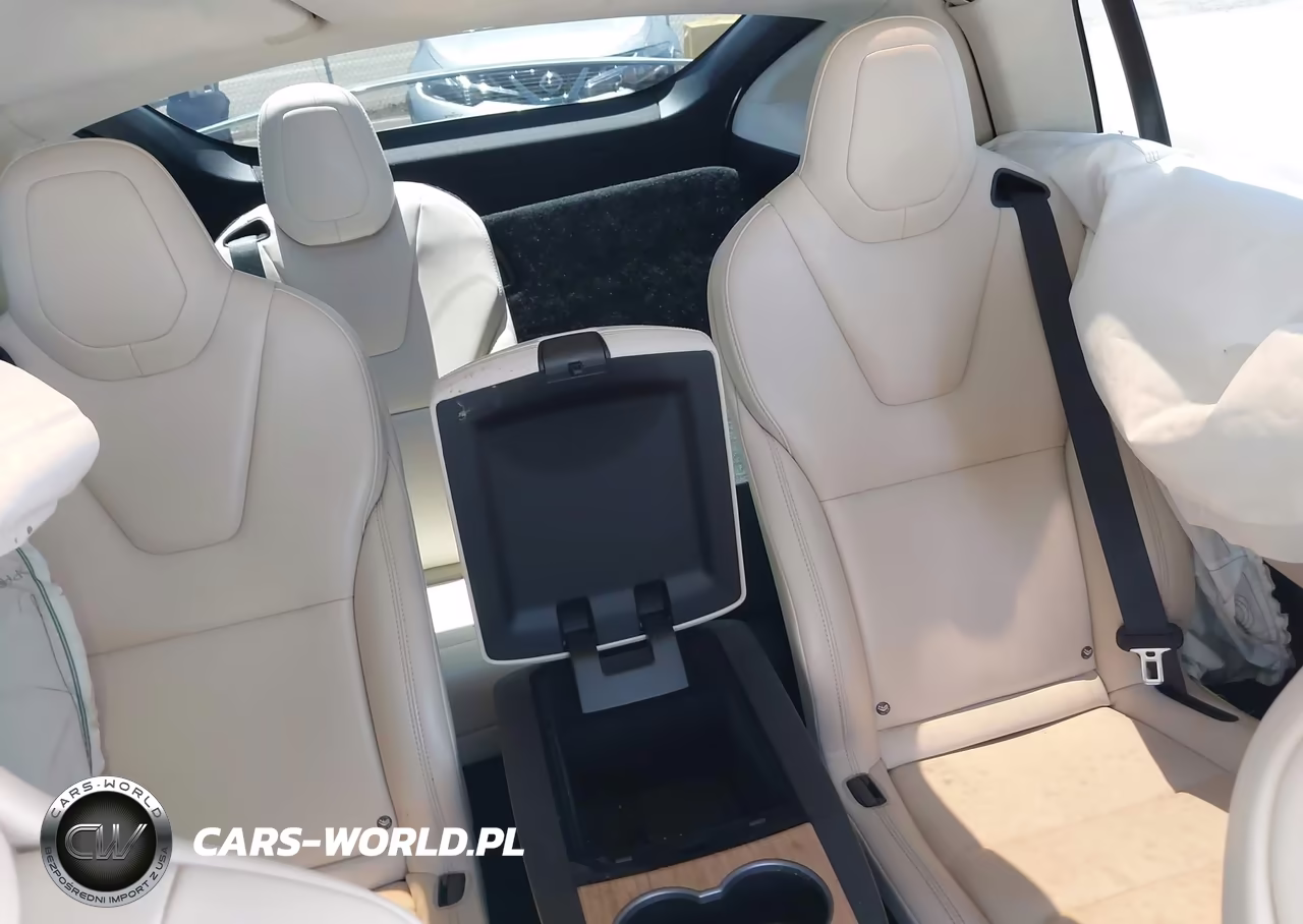 2018 Tesla Model X 100D-75D-P100D VIN:5YJXCBE25JF137210 - 8