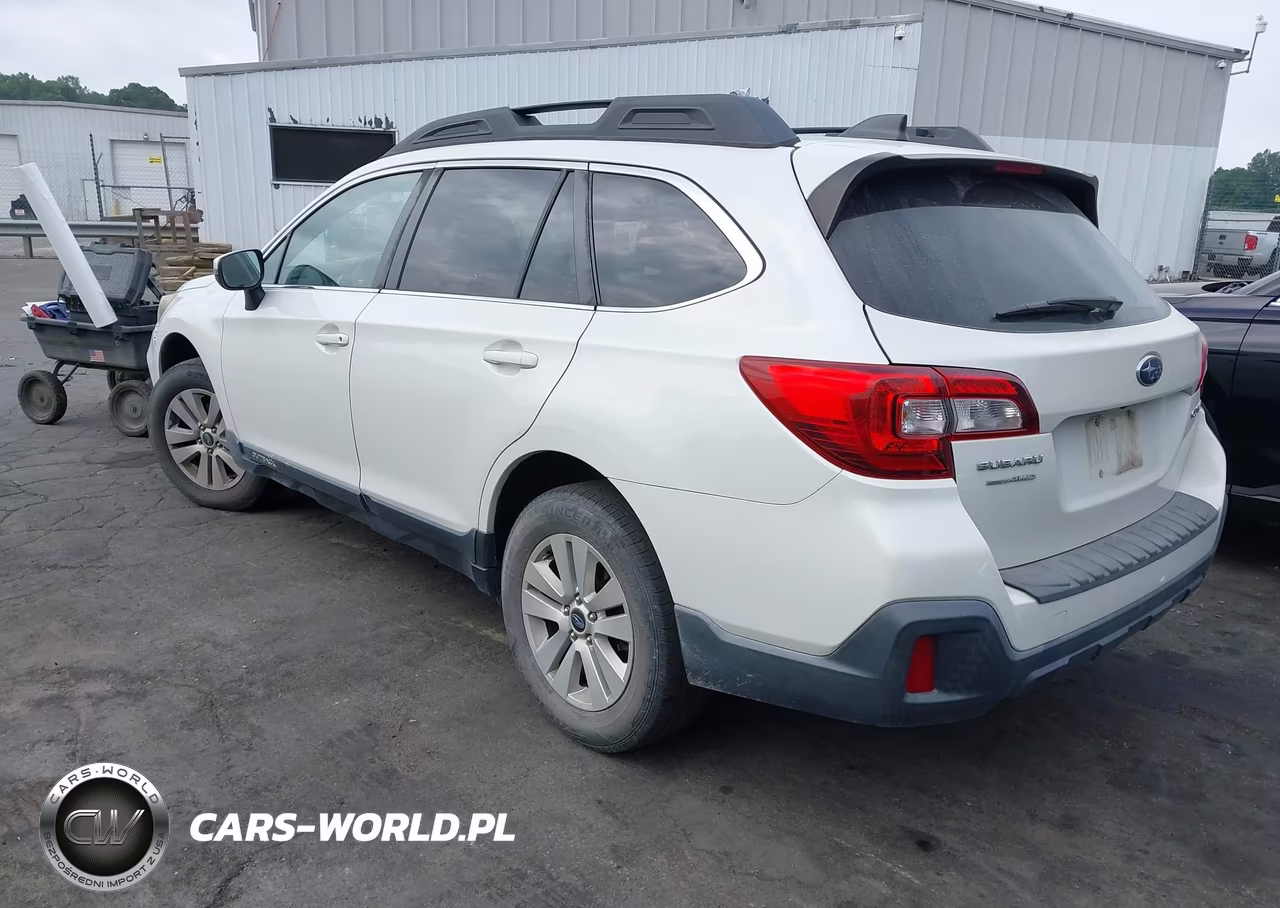2019 Subaru Outback 2.5I Premium VIN:4S4BSAFC0K3319034 - 3